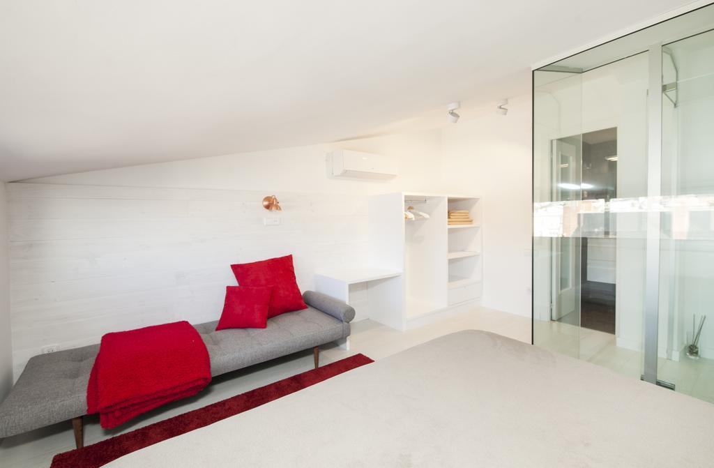 Barcelona Penthouse Private Terrace Sustainable Stay Keyless Access Dış mekan fotoğraf