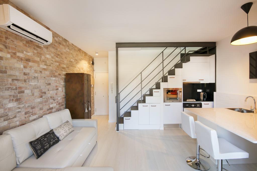 Barcelona Penthouse Private Terrace Sustainable Stay Keyless Access Dış mekan fotoğraf